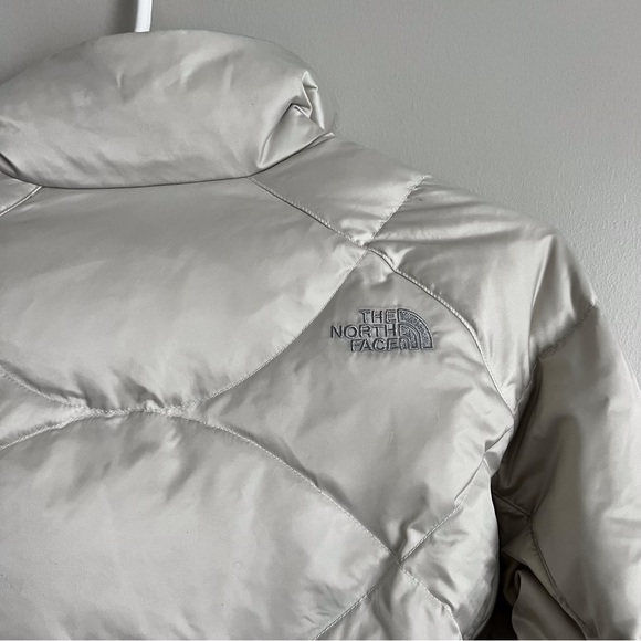 North Face Women’s Medium 550 White Quilted Puffer Jacket Zip Front Goose Down - Picture 10 of 12